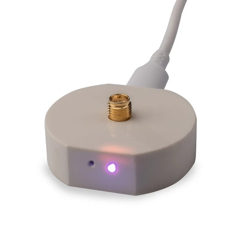 NEO-M9N GNSS Smart Antenna module and RFI protection. USB C and SMA Helix antenna. White. - Image 3